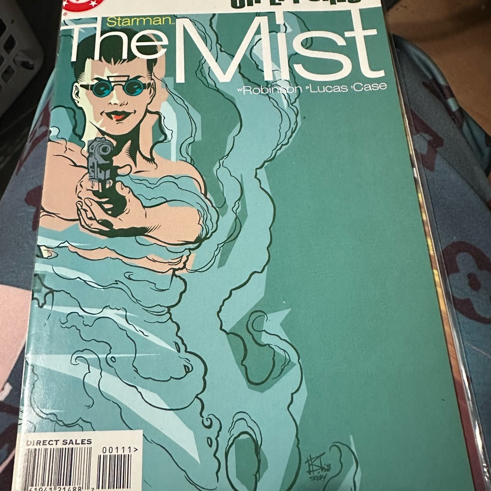 DC Comics Starman The Mist Teal and Black Cover number 1
